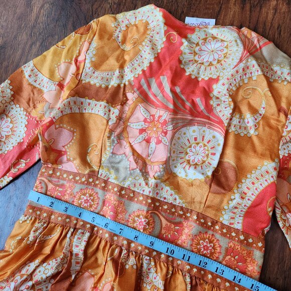 Vintage 1970s era patterned maxi dress - Picture 4 of 5